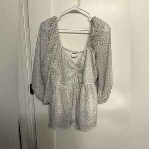 ARULA White Floral Peasant Blouse